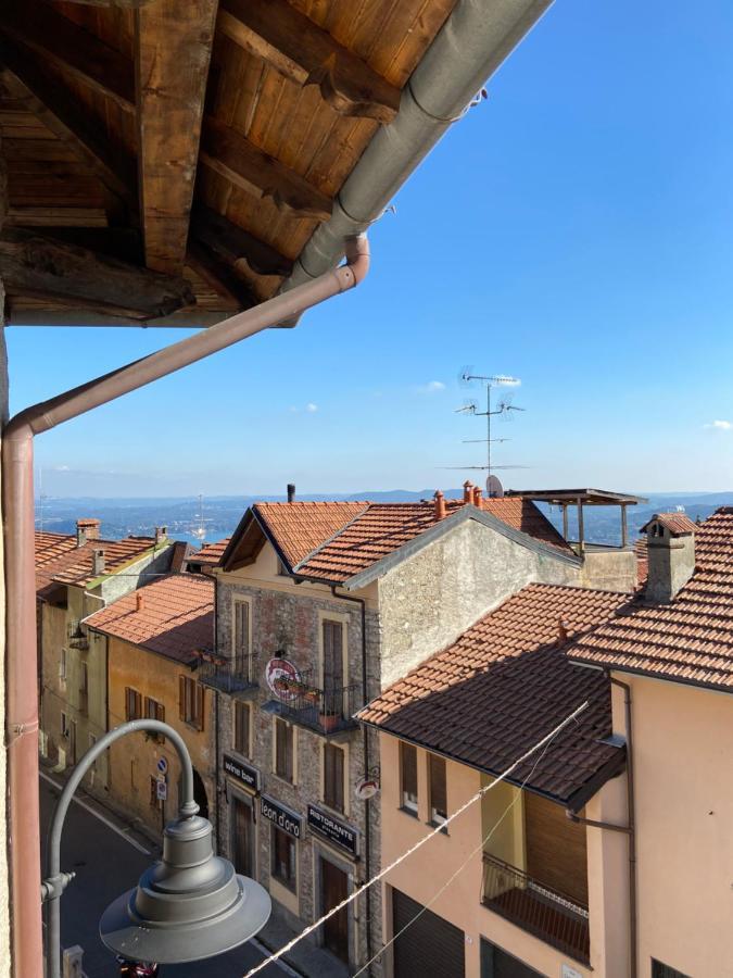 Il Nido Di Tiffany Appartement Massino Visconti Buitenkant foto