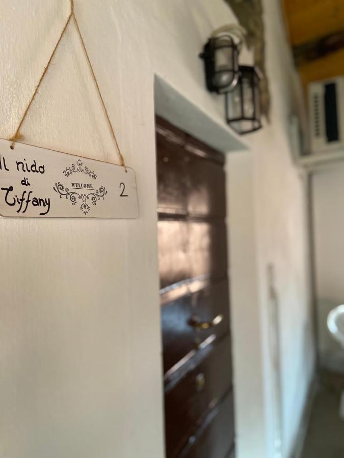 Il Nido Di Tiffany Appartement Massino Visconti Buitenkant foto