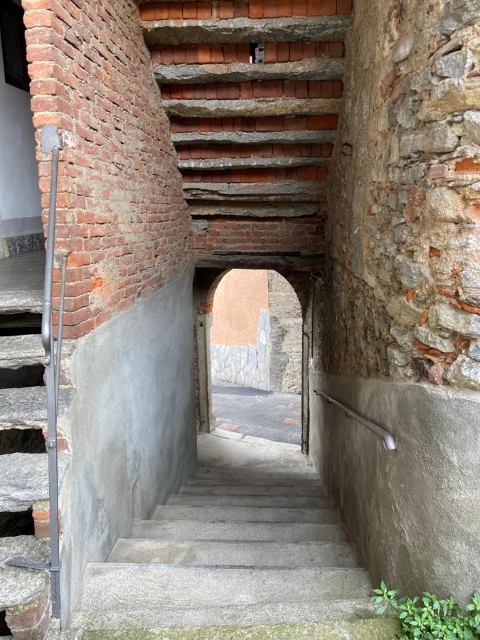 Il Nido Di Tiffany Appartement Massino Visconti Buitenkant foto