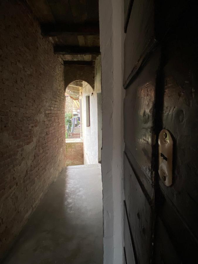 Il Nido Di Tiffany Appartement Massino Visconti Buitenkant foto