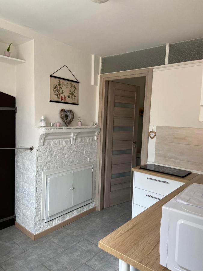 Il Nido Di Tiffany Appartement Massino Visconti Buitenkant foto