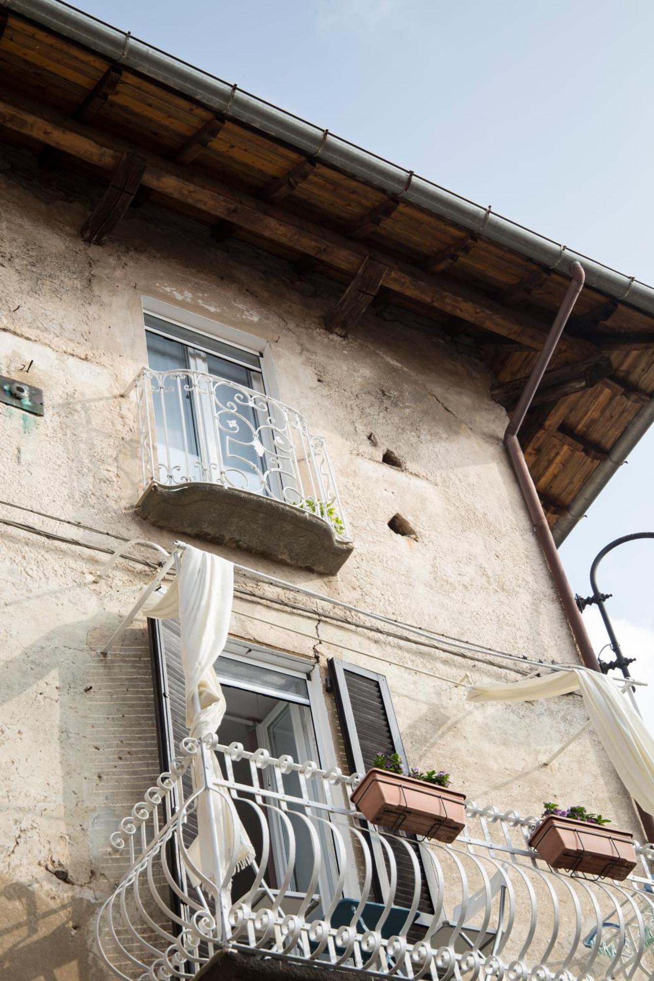 Il Nido Di Tiffany Appartement Massino Visconti Buitenkant foto
