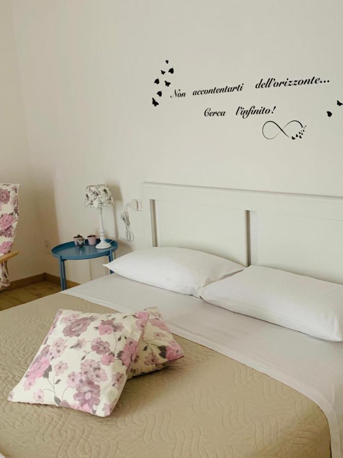 Il Nido Di Tiffany Appartement Massino Visconti Buitenkant foto