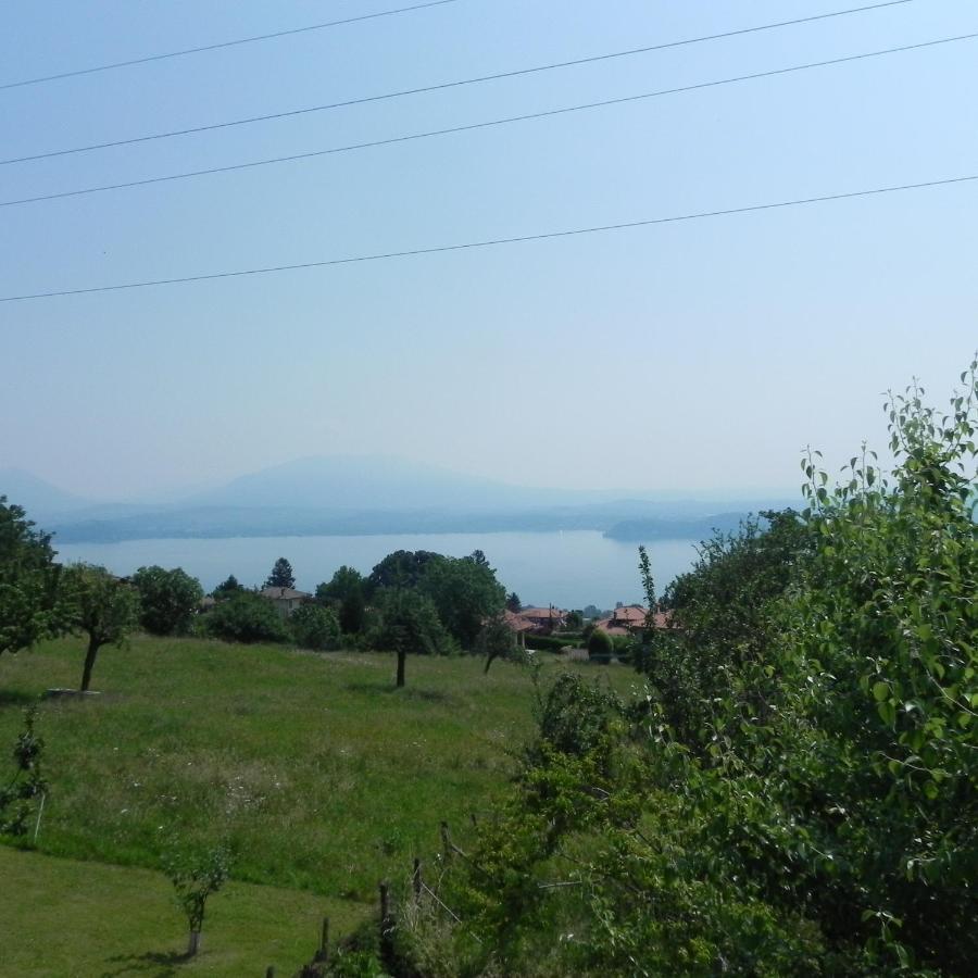 Il Nido Di Tiffany Appartement Massino Visconti Buitenkant foto