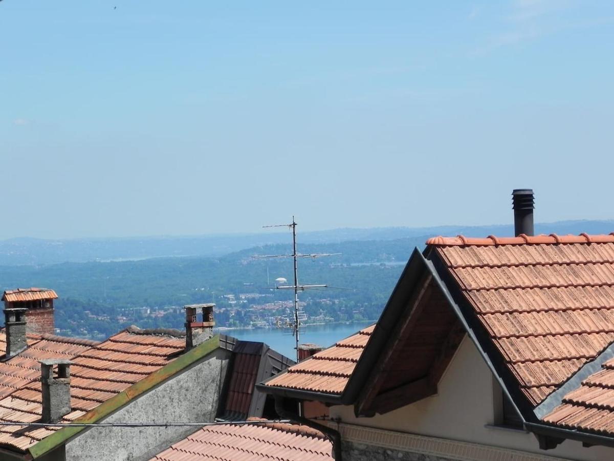 Il Nido Di Tiffany Appartement Massino Visconti Buitenkant foto