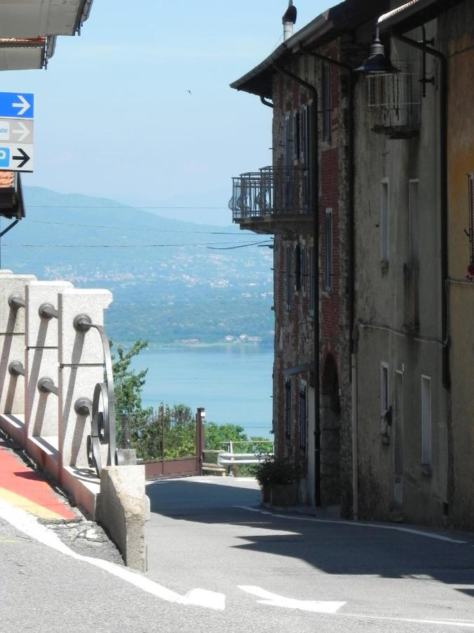 Il Nido Di Tiffany Appartement Massino Visconti Buitenkant foto
